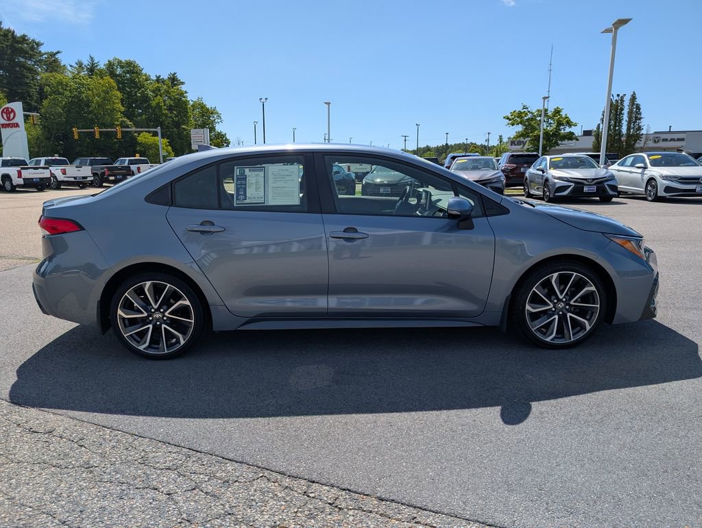 Used 2021 Toyota Corolla SE w/ SE Premium Package FWD image 7