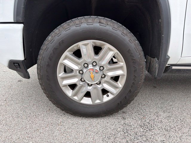 Used 2024 Chevrolet Silverado 2500 High Country AWD/4WD image 12