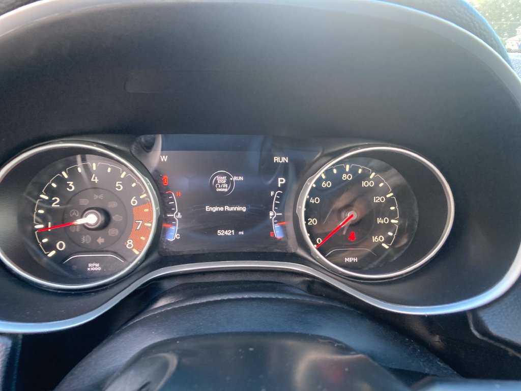 Used 2019 Jeep Compass Limited w/ Safety & Security Group AWD/4WD image 19