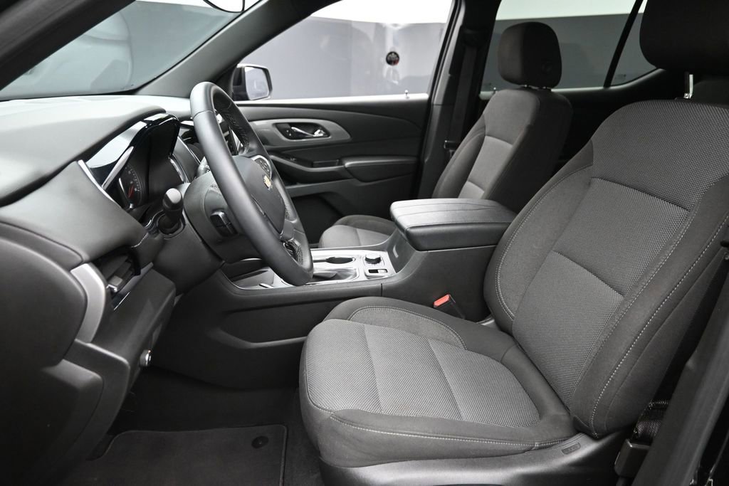 Used 2023 Chevrolet Traverse LT AWD/4WD image 14