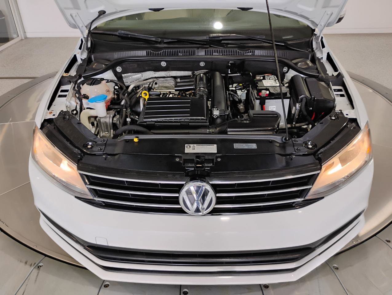 Used 2016 Volkswagen Jetta SE FWD image 50
