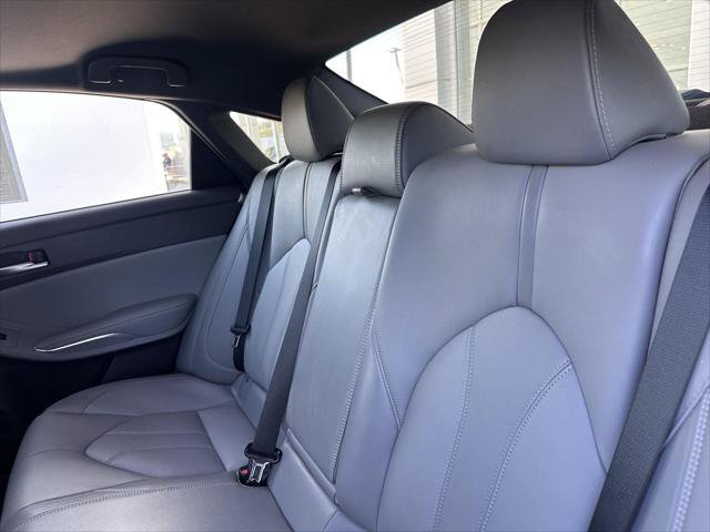 Certified 2019 Toyota Avalon XLE w/ Moonroof Package FWD image 11