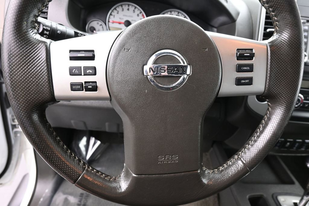 Used 2016 Nissan Frontier PRO-4X w/ Pro-4x Luxury Package AWD/4WD image 22