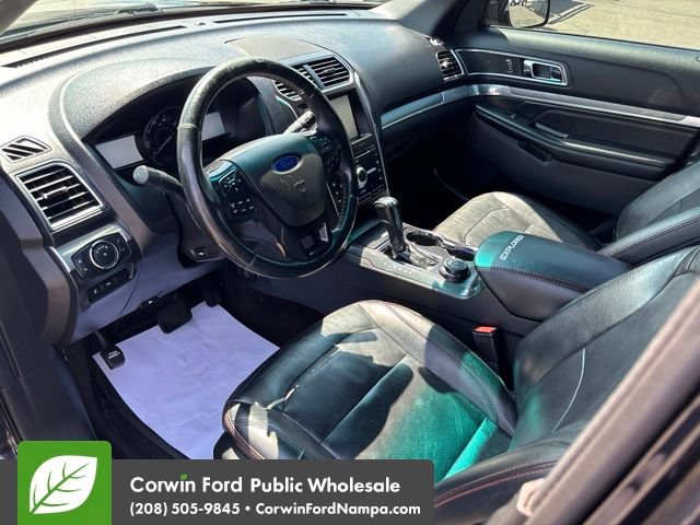 Used 2016 Ford Explorer Sport w/ Equipment Group 401A AWD/4WD image 12