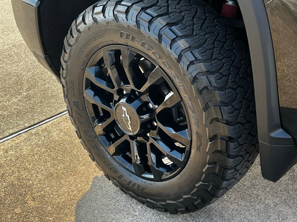 Used 2025 Chevrolet Silverado 2500 LTZ w/ Trail Boss Package image 84