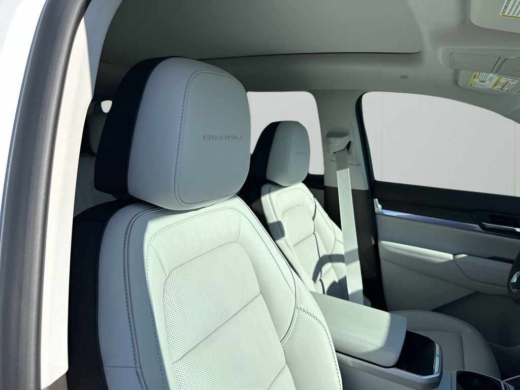 New 2026 GMC Terrain Denali image 15