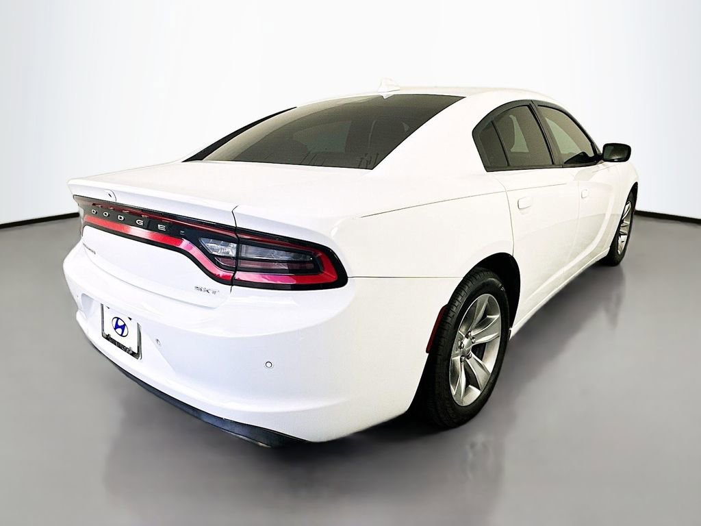 Used 2018 Dodge Charger SXT Plus image 5