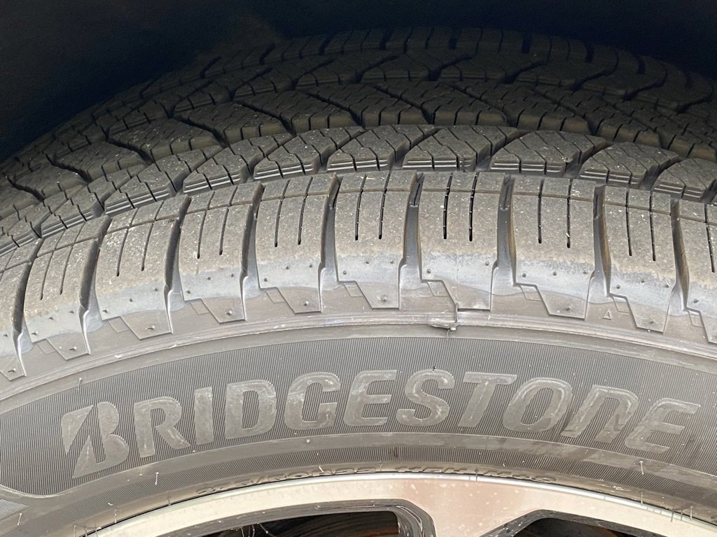 Used 2022 Chevrolet Tahoe RST w/ Sport Performance Package image 38