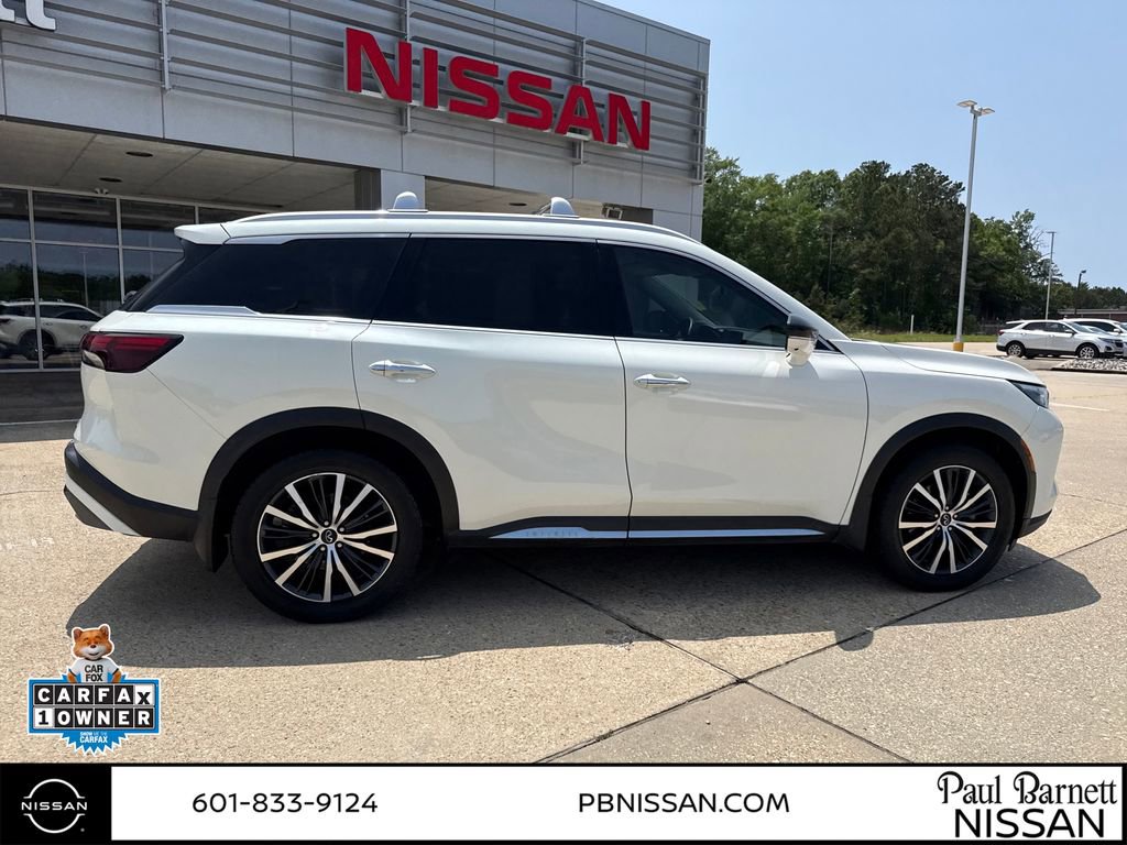 Used 2023 INFINITI QX60 Sensory w/ Vision Package AWD/4WD image 10