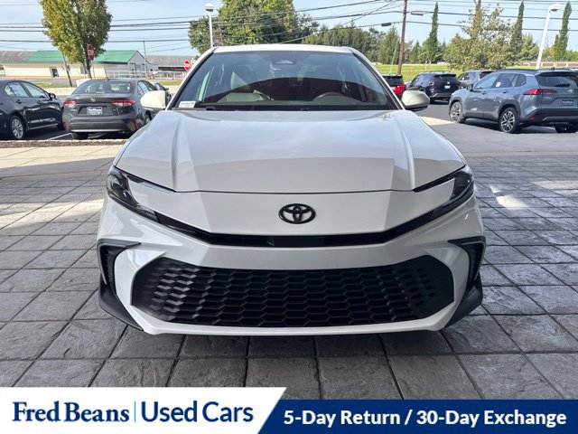 Used 2025 Toyota Camry SE w/ Multimedia Upgrade Package FWD image 22