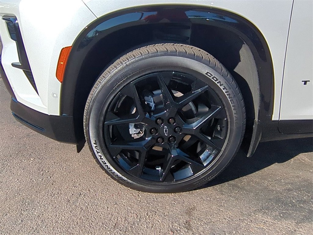 Used 2025 Chevrolet Traverse RS w/ LPO, Floor Liner Package image 33