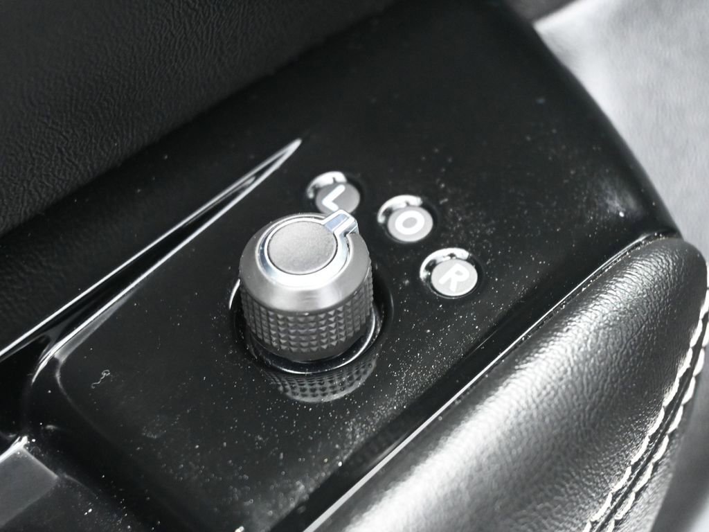 Used 2024 Jeep Wagoneer Series II w/ Premium Group I image 14