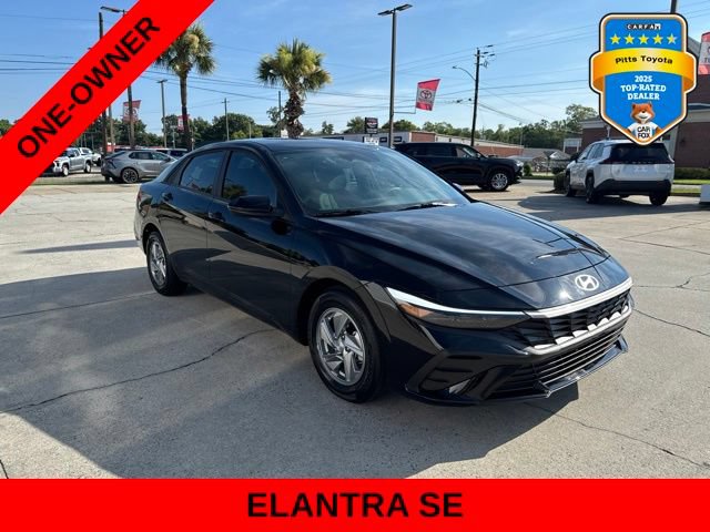 Used 2026 Hyundai Elantra SE FWD image 3