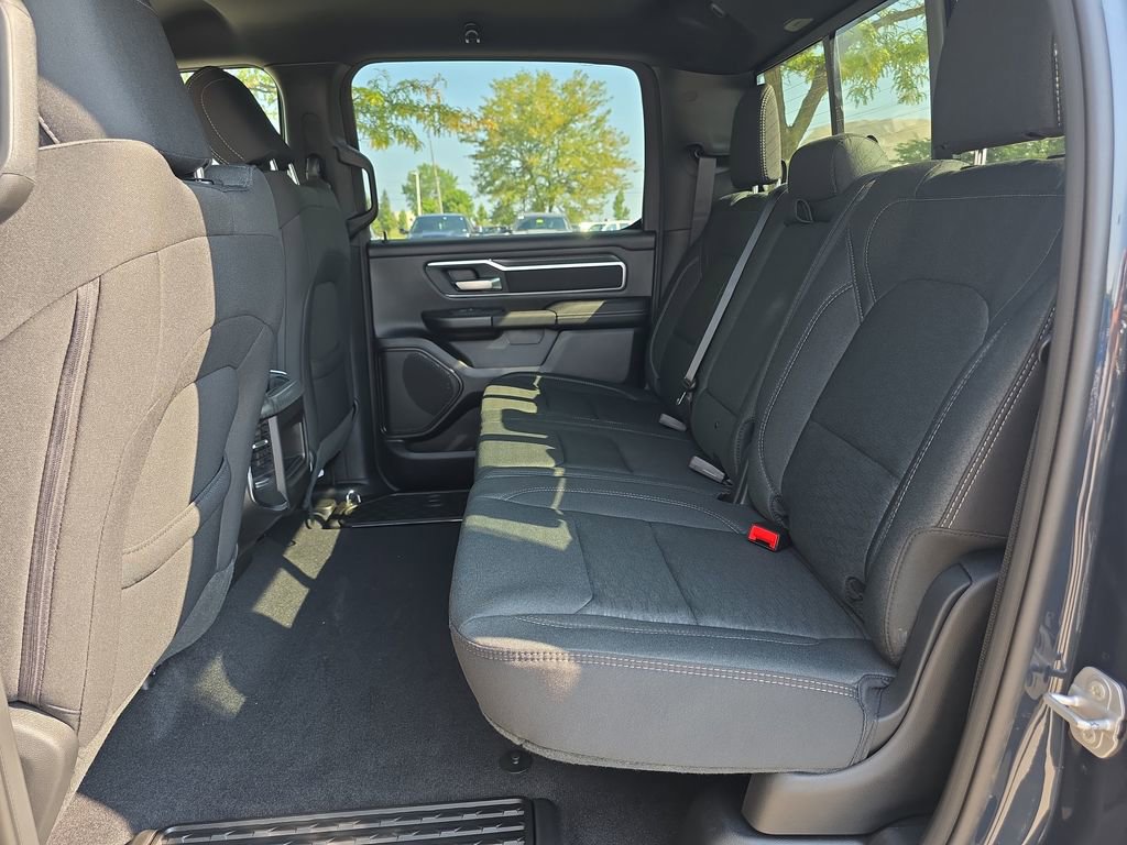 New 2026 RAM 1500 4x4 Crew Cab image 9