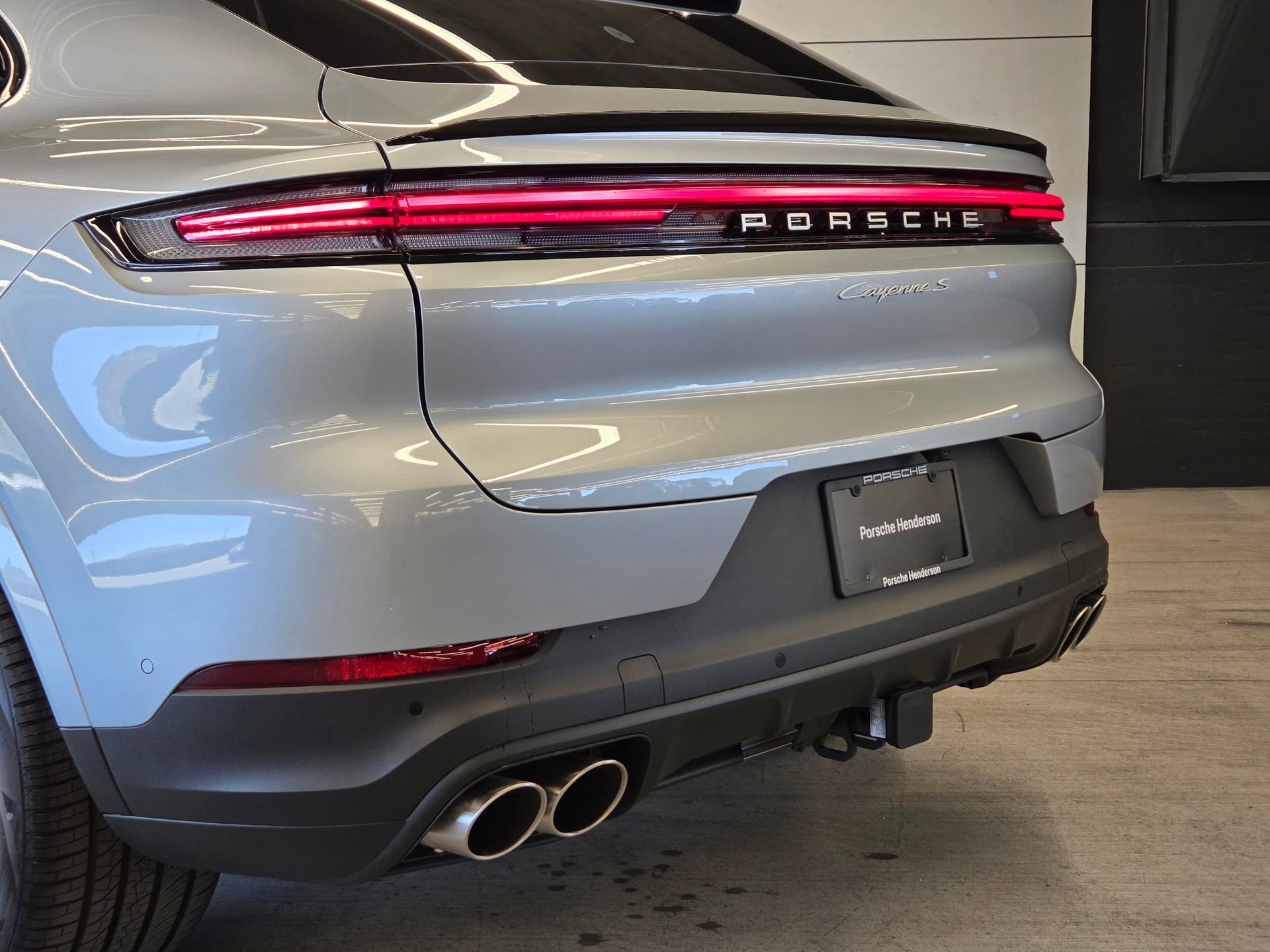 New 2026 Porsche Cayenne S image 8