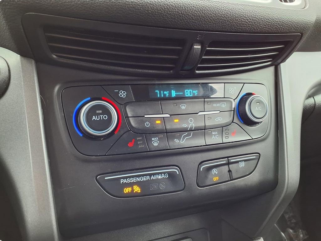 Used 2019 Ford Escape SEL image 17