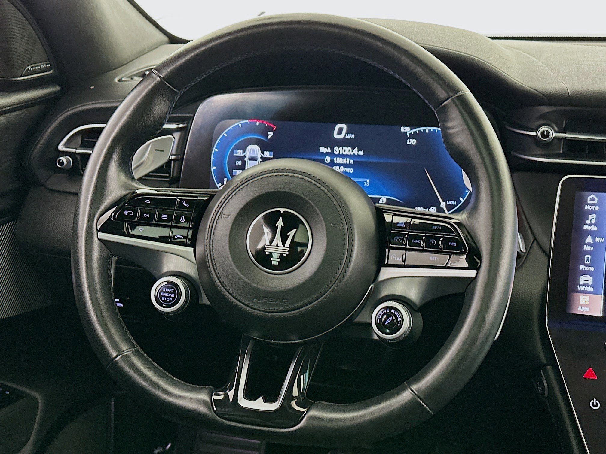 Used 2023 Maserati Grecale Modena image 8