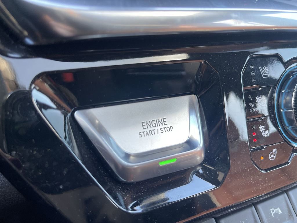 Used 2023 GMC Sierra 1500 Denali Ultimate image 13