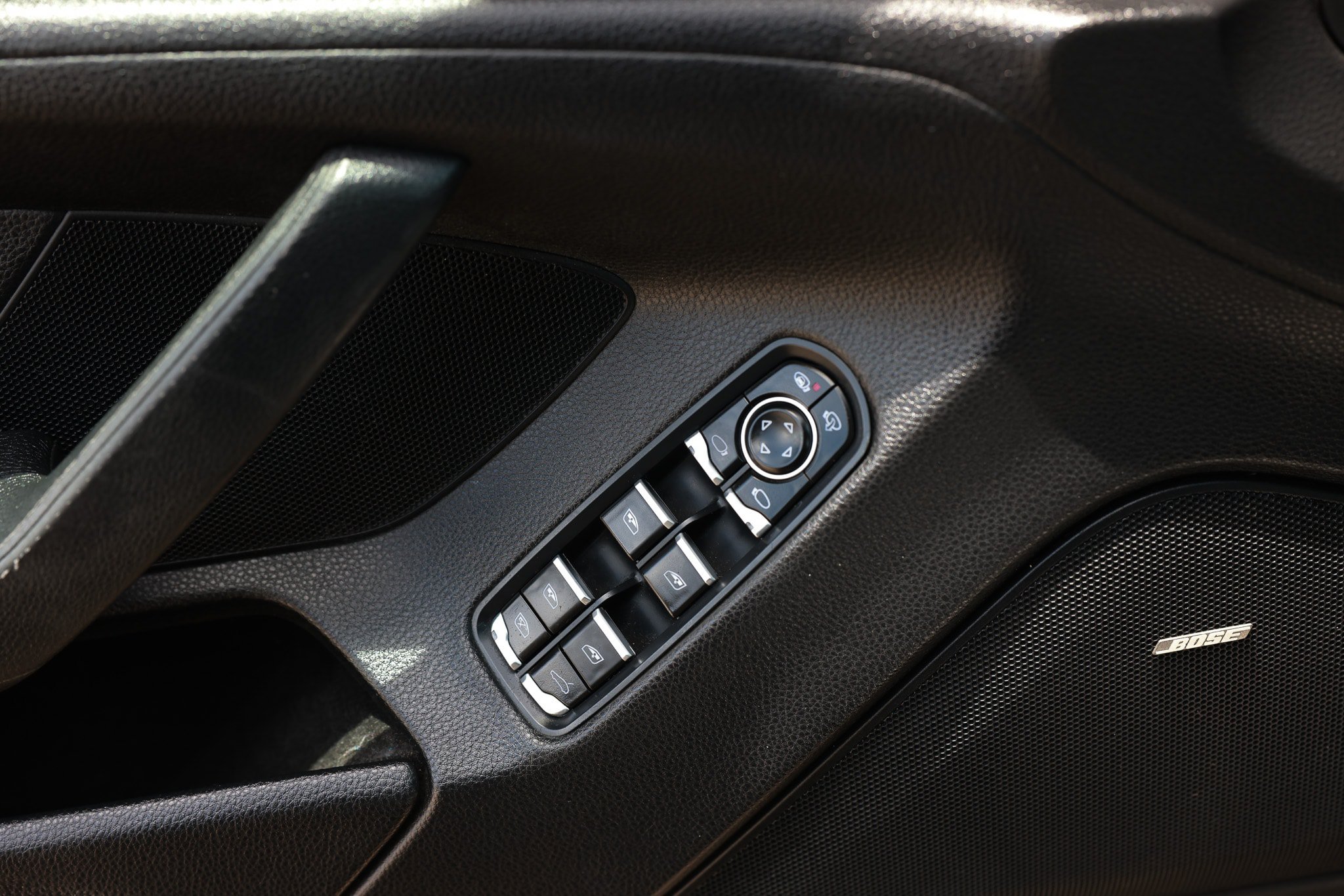 Used 2014 Porsche Panamera RWD image 50
