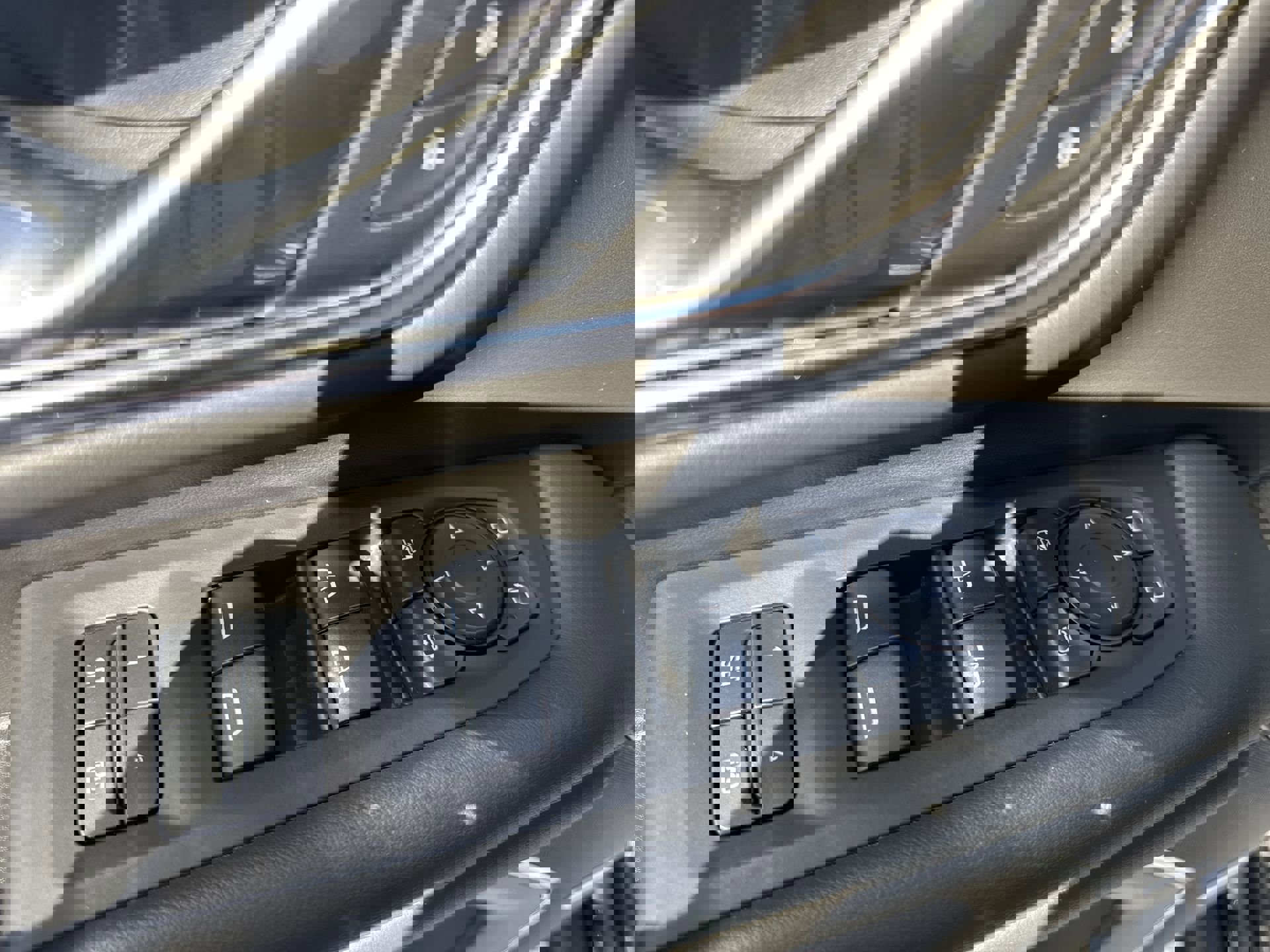 Certified 2024 Chevrolet Tahoe Z71 w/ Luxury Package image 13