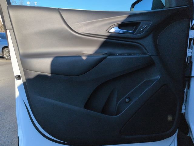 Used 2020 Chevrolet Equinox LT image 22