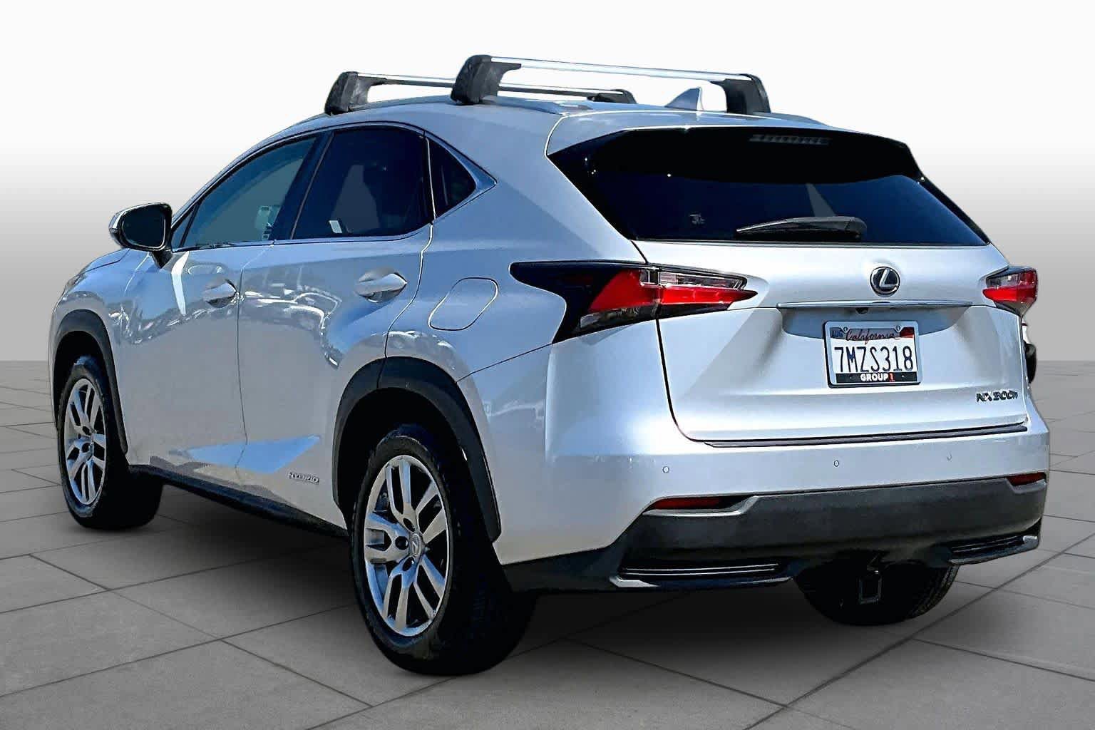 Used 2015 Lexus NX 300h AWD w/ Premium Package image 11