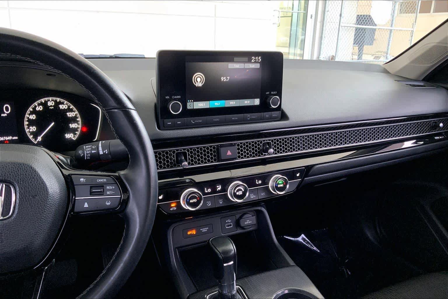 Used 2022 Honda Civic EX image 7