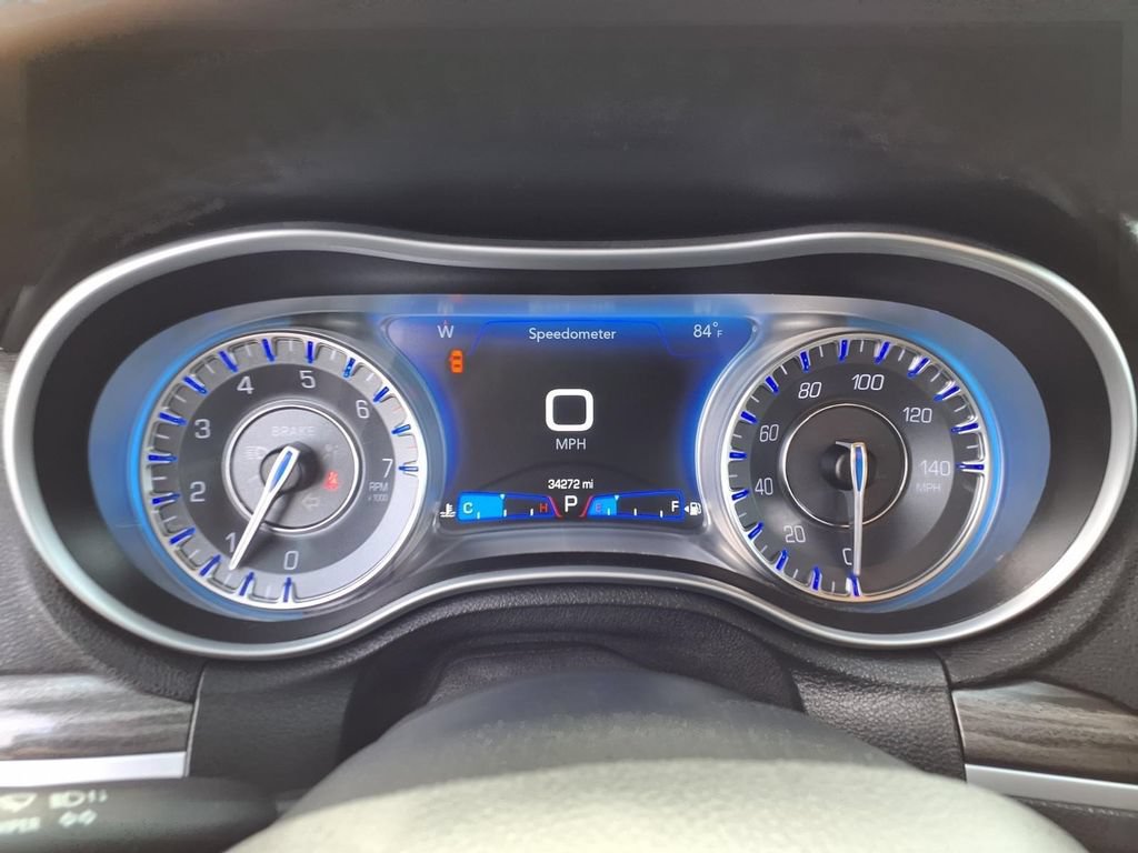 Used 2021 Chrysler 300 Touring L RWD image 16