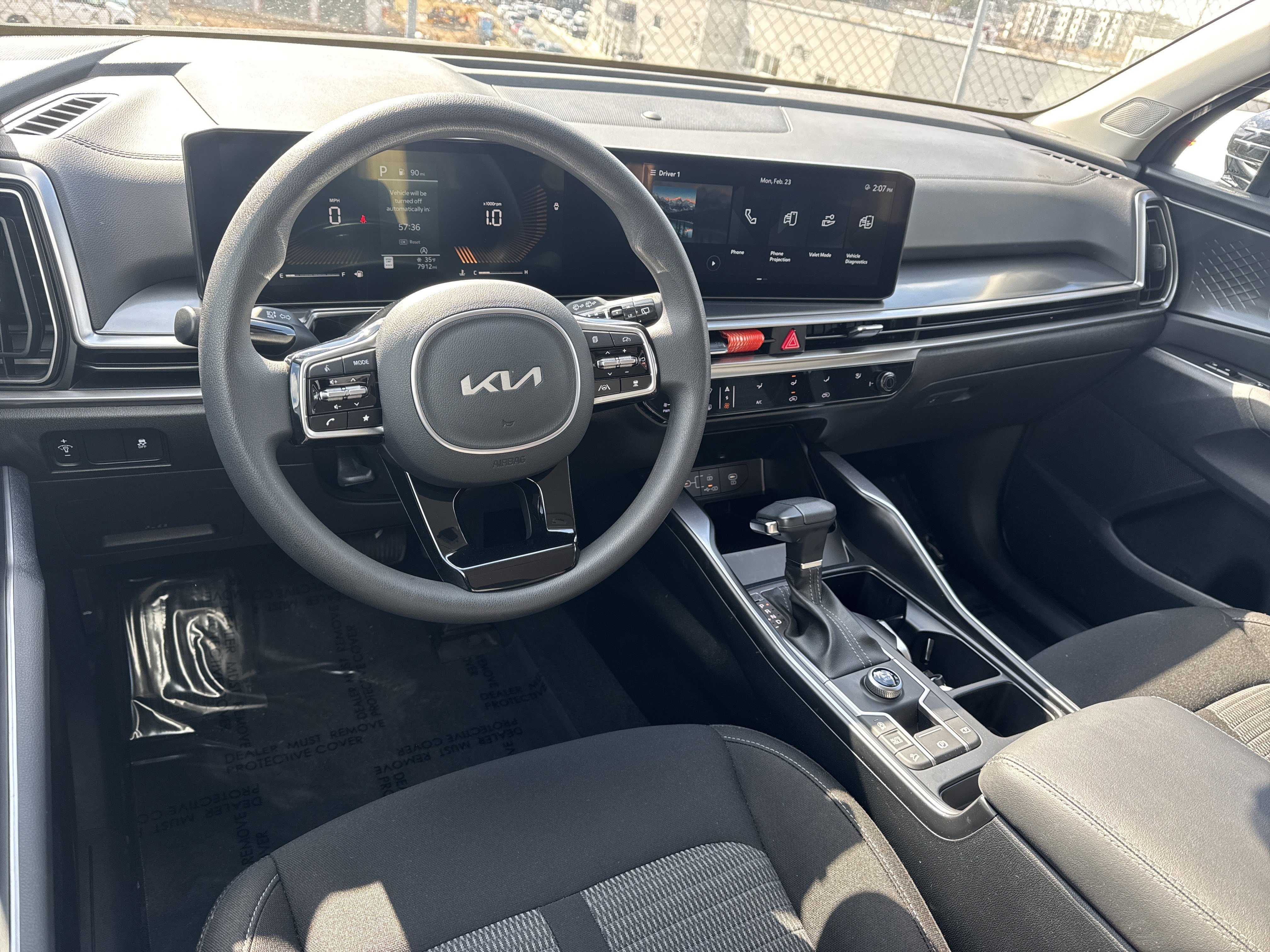 Certified 2025 Kia Sorento LX image 21