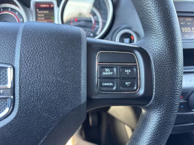 Used 2017 Dodge Journey SE image 21