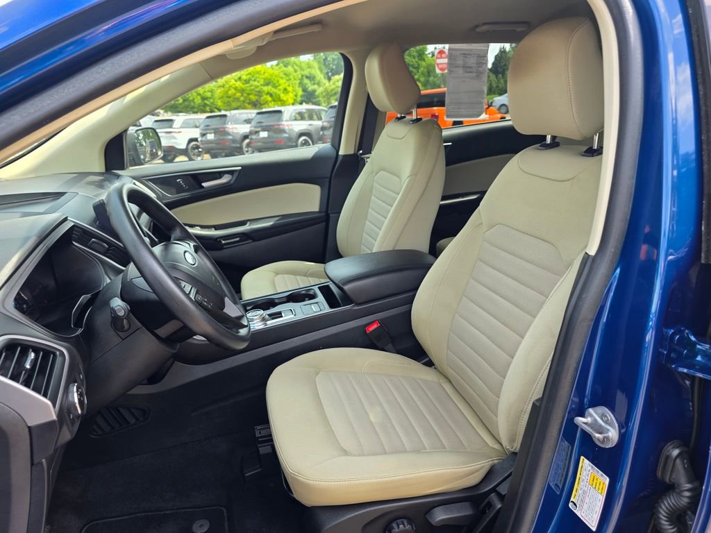 Used 2023 Ford Edge SE AWD/4WD image 4
