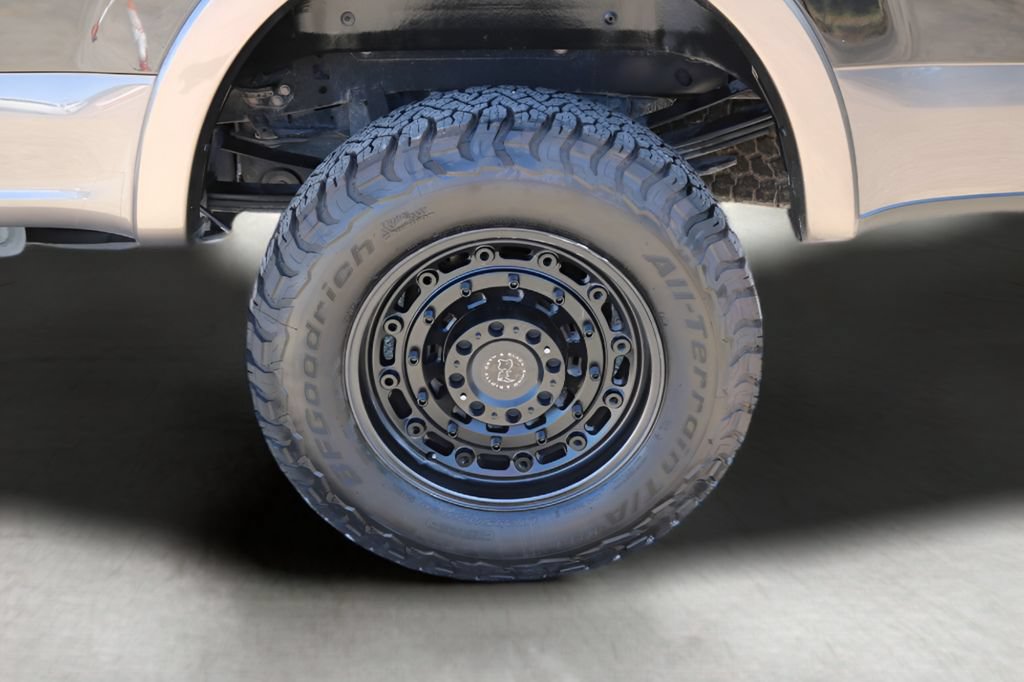 Used 2019 Ford F350 King Ranch w/ King Ranch Ultimate Package AWD/4WD image 9