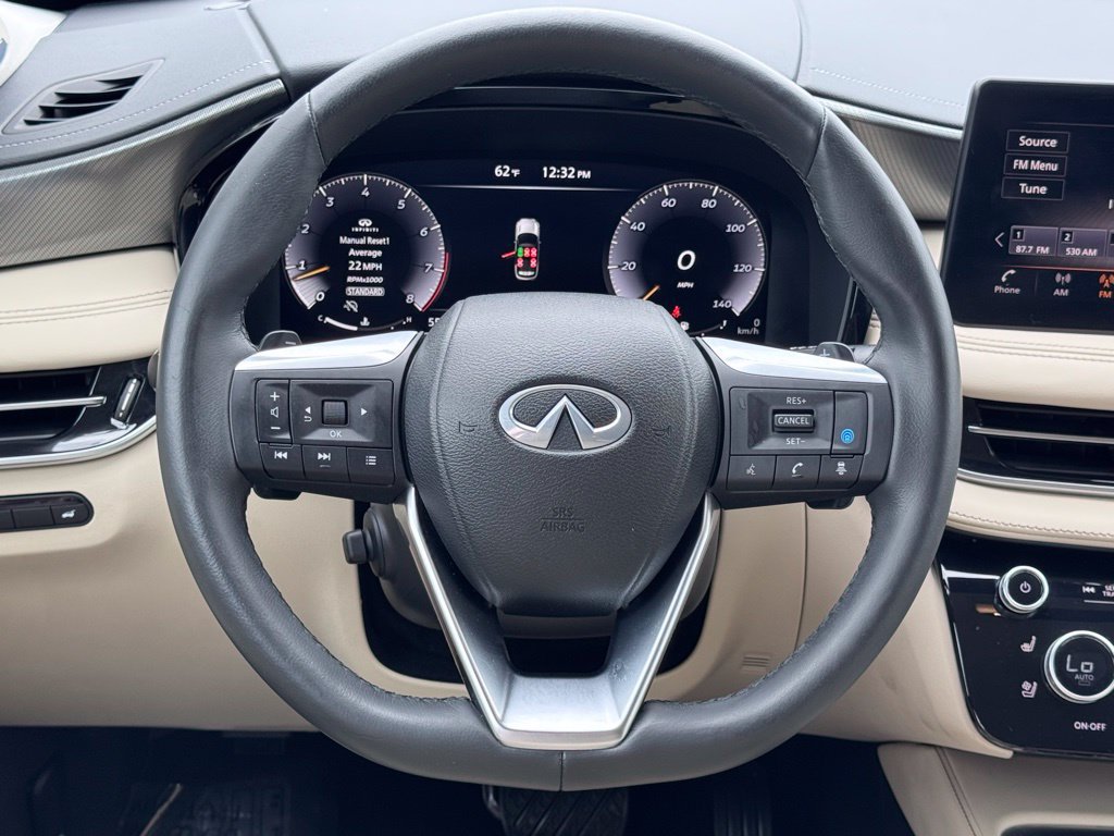 Used 2023 INFINITI QX60 Luxe w/ Performance Audio Package FWD image 7