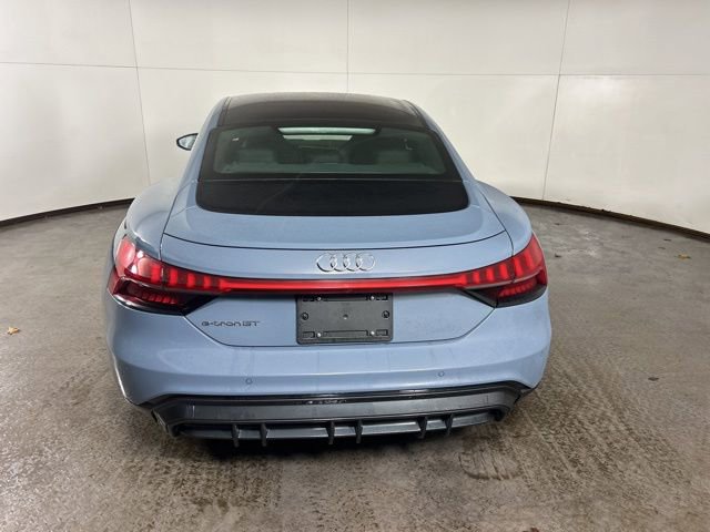 Used 2022 Audi e-tron GT Premium Plus image 6