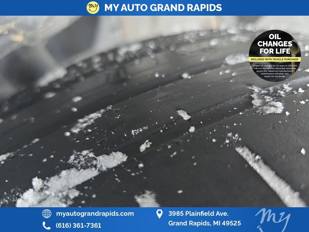 Used 2019 INFINITI QX50 Luxe w/ Navigation Package image 41