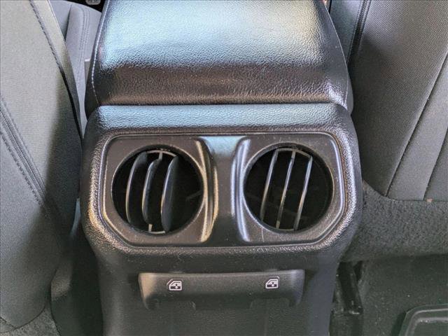 Used 2018 Jeep Wrangler Unlimited Sport S image 16