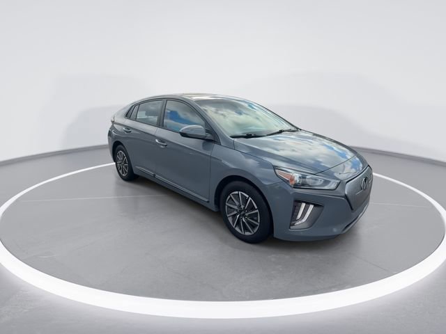 Used 2021 Hyundai Ioniq SE image 2