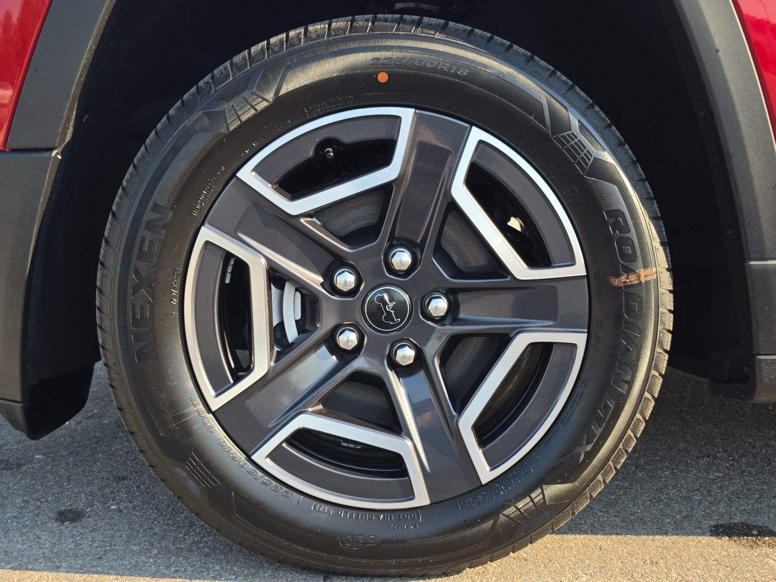 New 2026 Jeep Cherokee Laredo AWD/4WD image 12