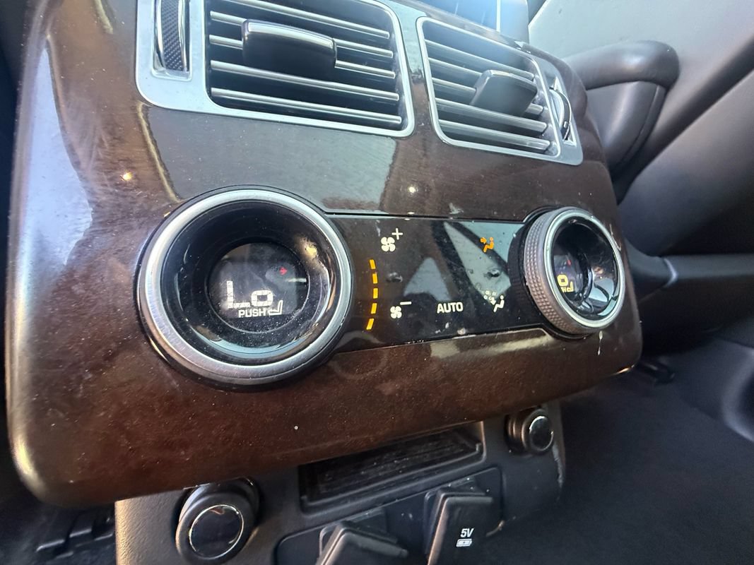 Used 2020 Land Rover Range Rover HSE AWD/4WD image 12