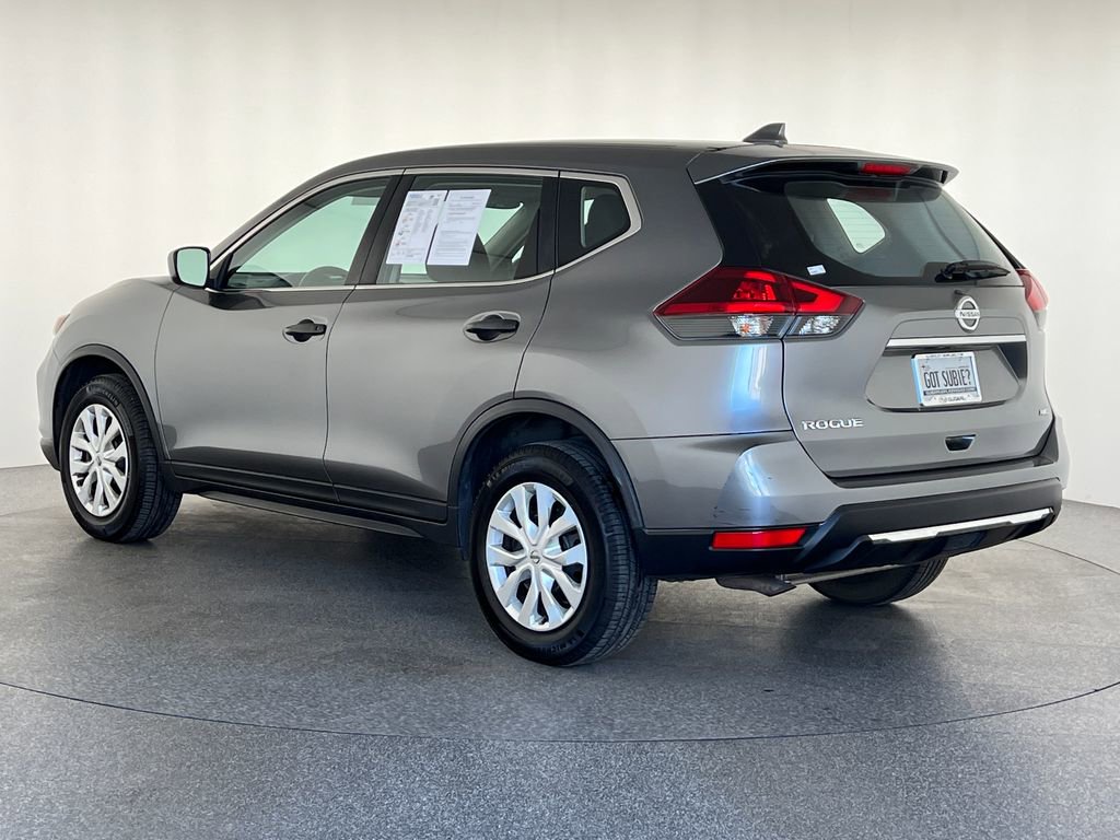 Used 2018 Nissan Rogue S image 4