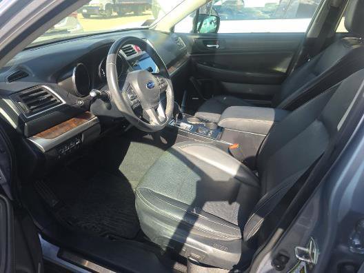 Used 2017 Subaru Outback 2.5i Limited image 5