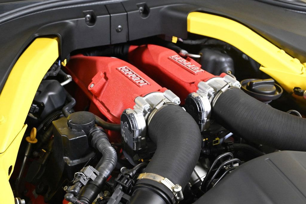 Certified 2020 Ferrari Portofino image 32