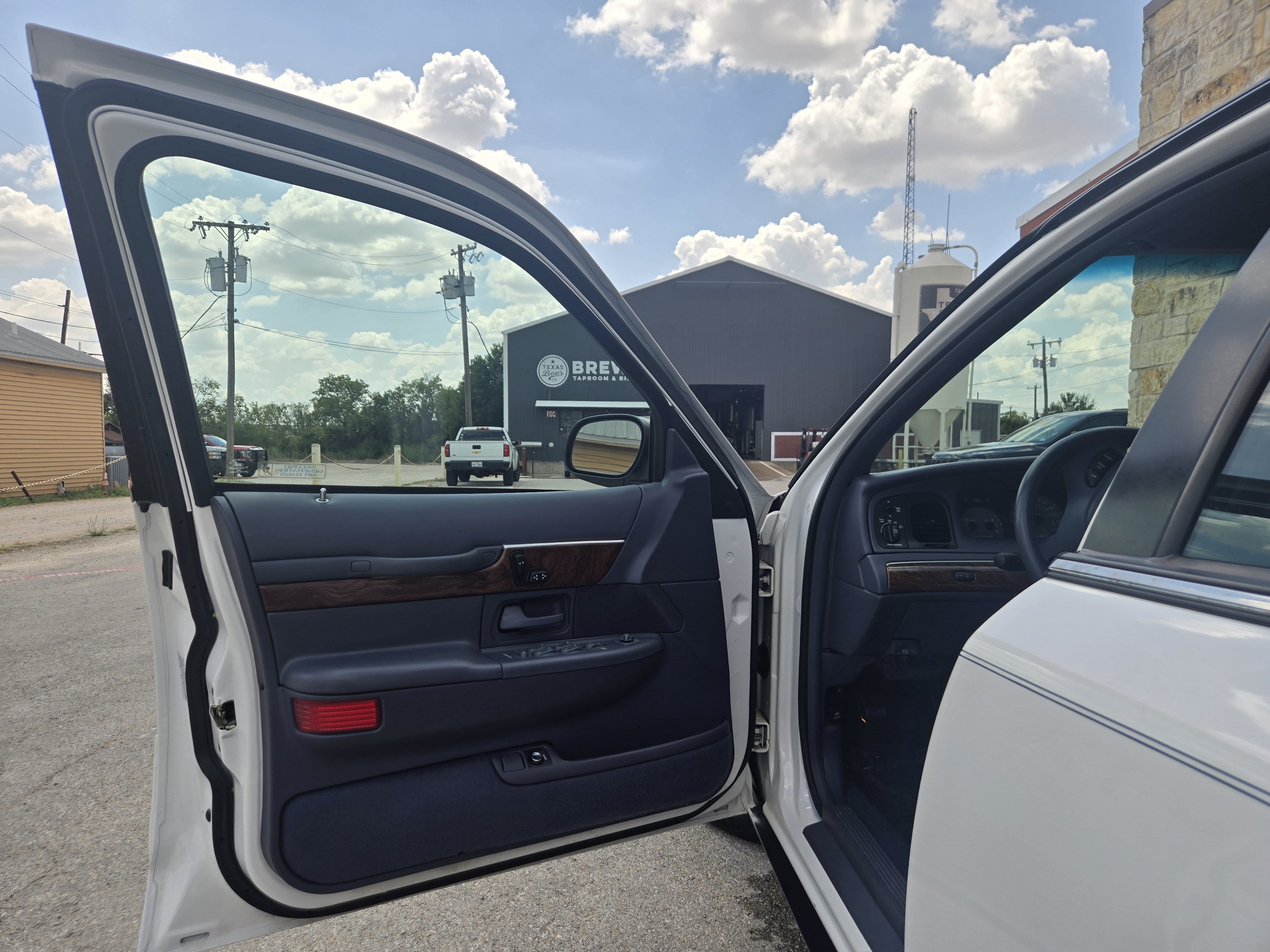 Used 1998 Mercury Grand Marquis LS RWD image 4