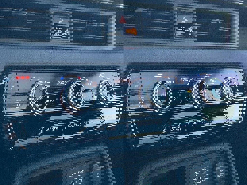 Used 2024 Honda Pilot TrailSport image 26