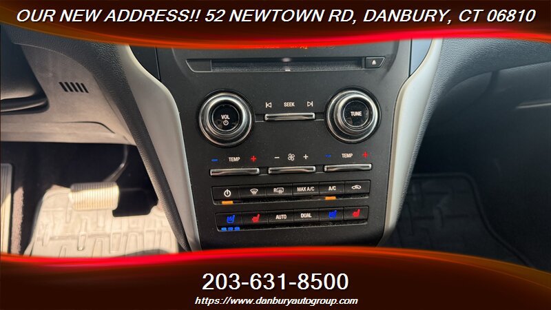 Used 2017 Lincoln MKC Reserve w/ Lincoln MKC Climate Package AWD/4WD image 16