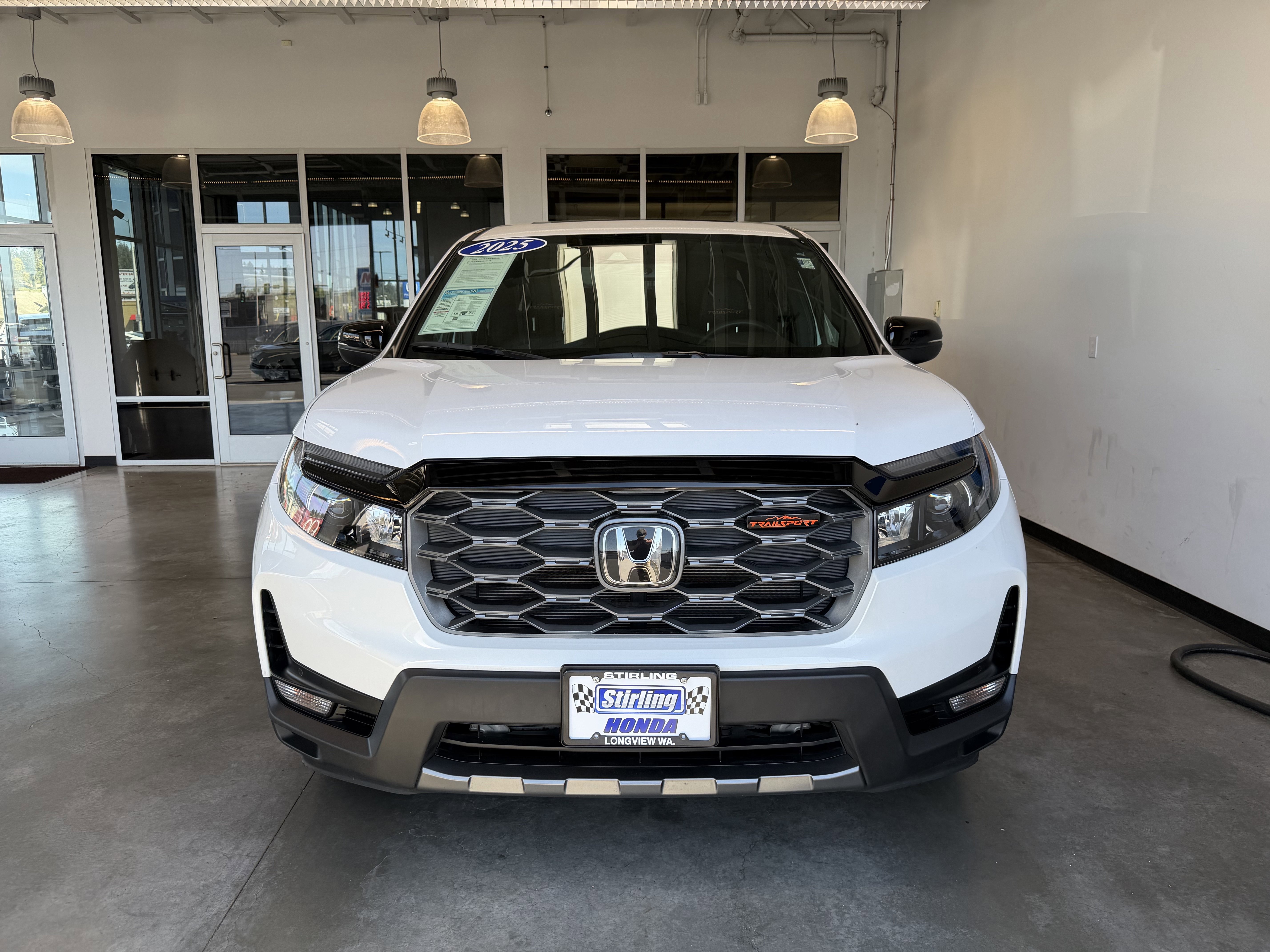 Used 2025 Honda Ridgeline TrailSport image 6