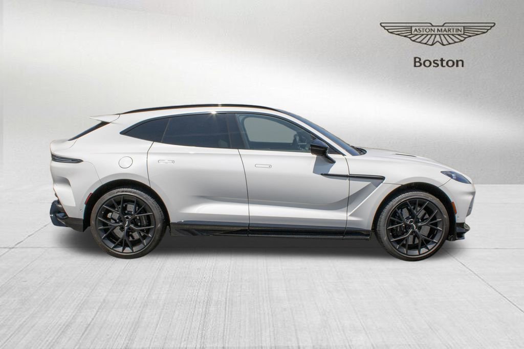 New 2025 Aston Martin DBX 707 image 7
