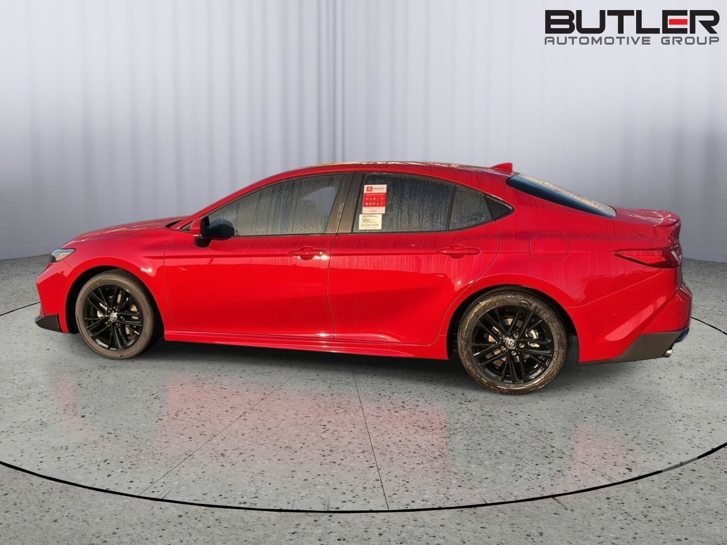 New 2026 Toyota Camry SE FWD image 3