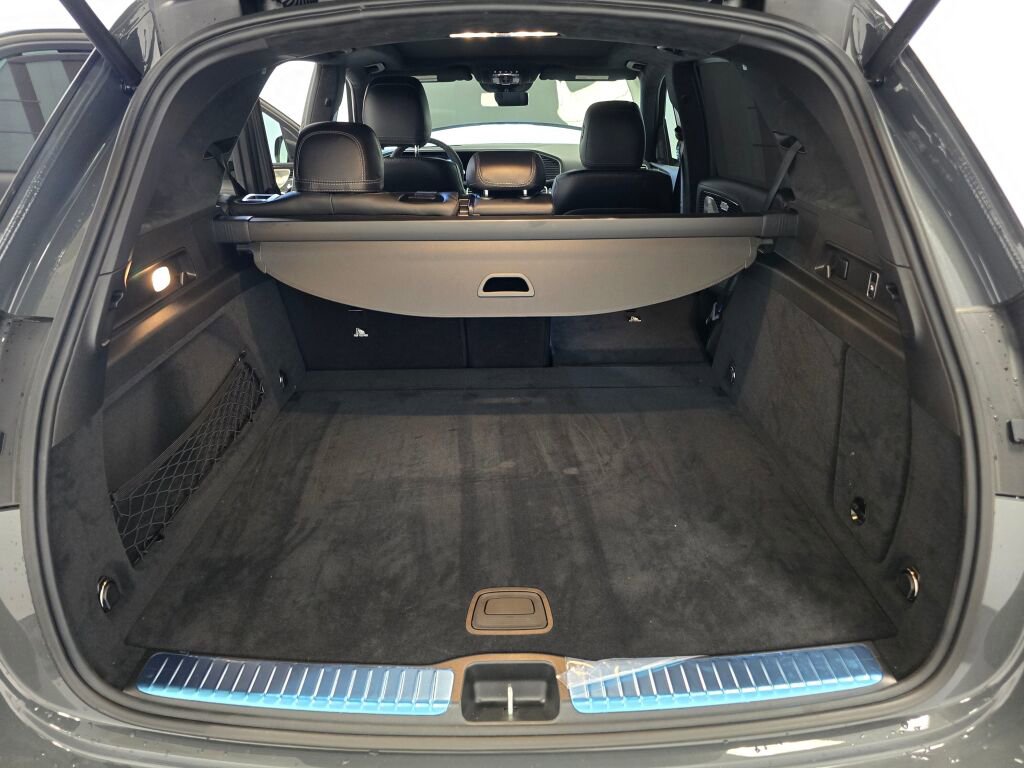 New 2025 Mercedes-Benz GLE 63 AMG S image 11