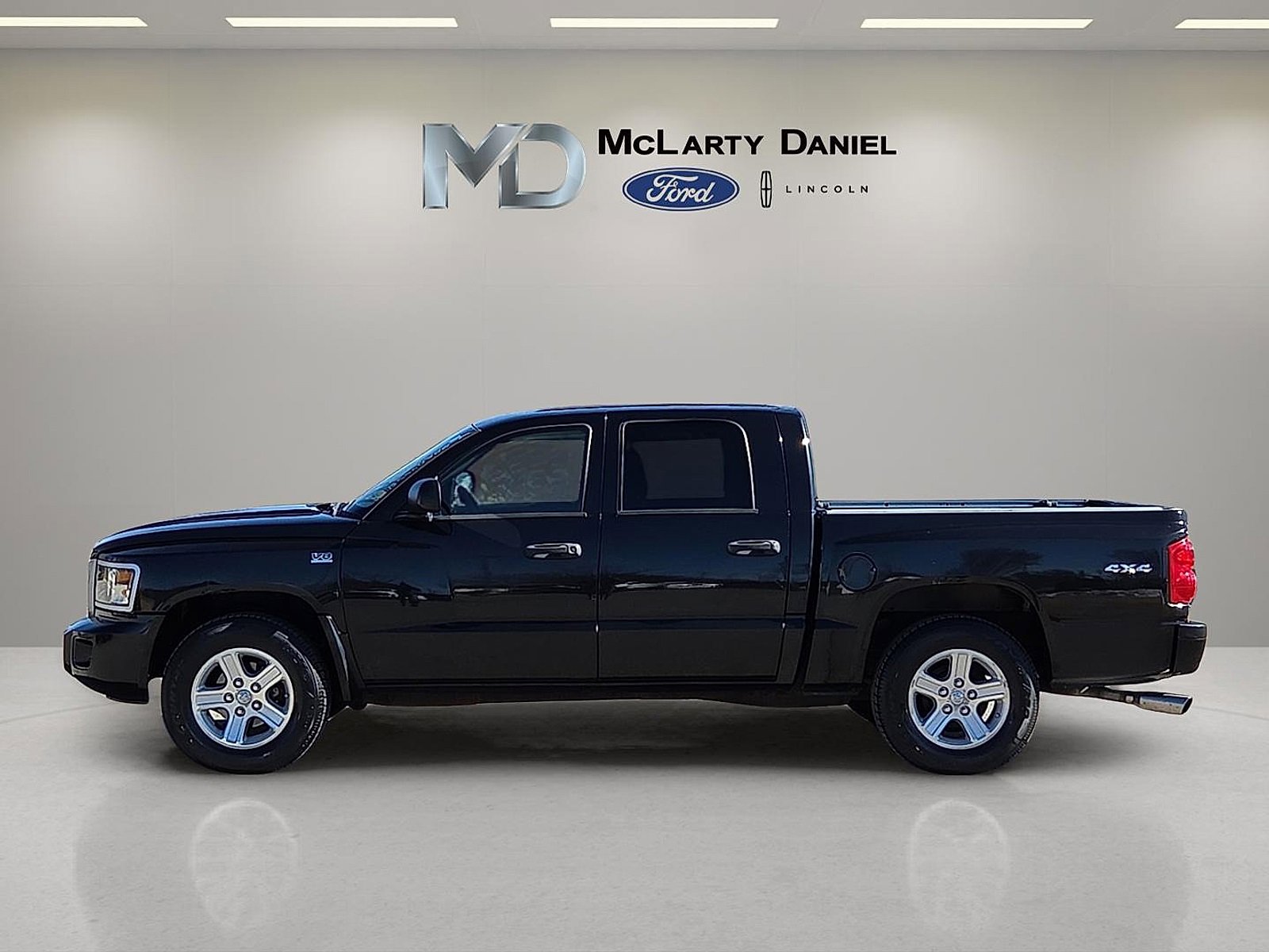 Used 2011 Dodge Dakota Big Horn w/ Utility Group image 3